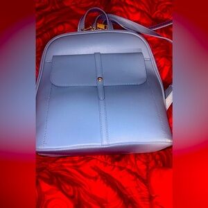 Very nice never worn back pack